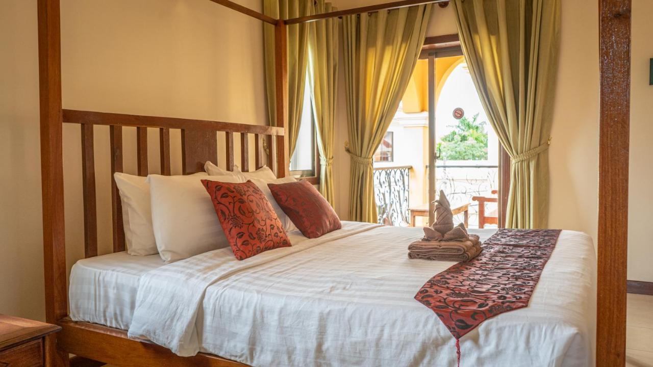 Den Hotel Totonou Siem Reap Dış mekan fotoğraf