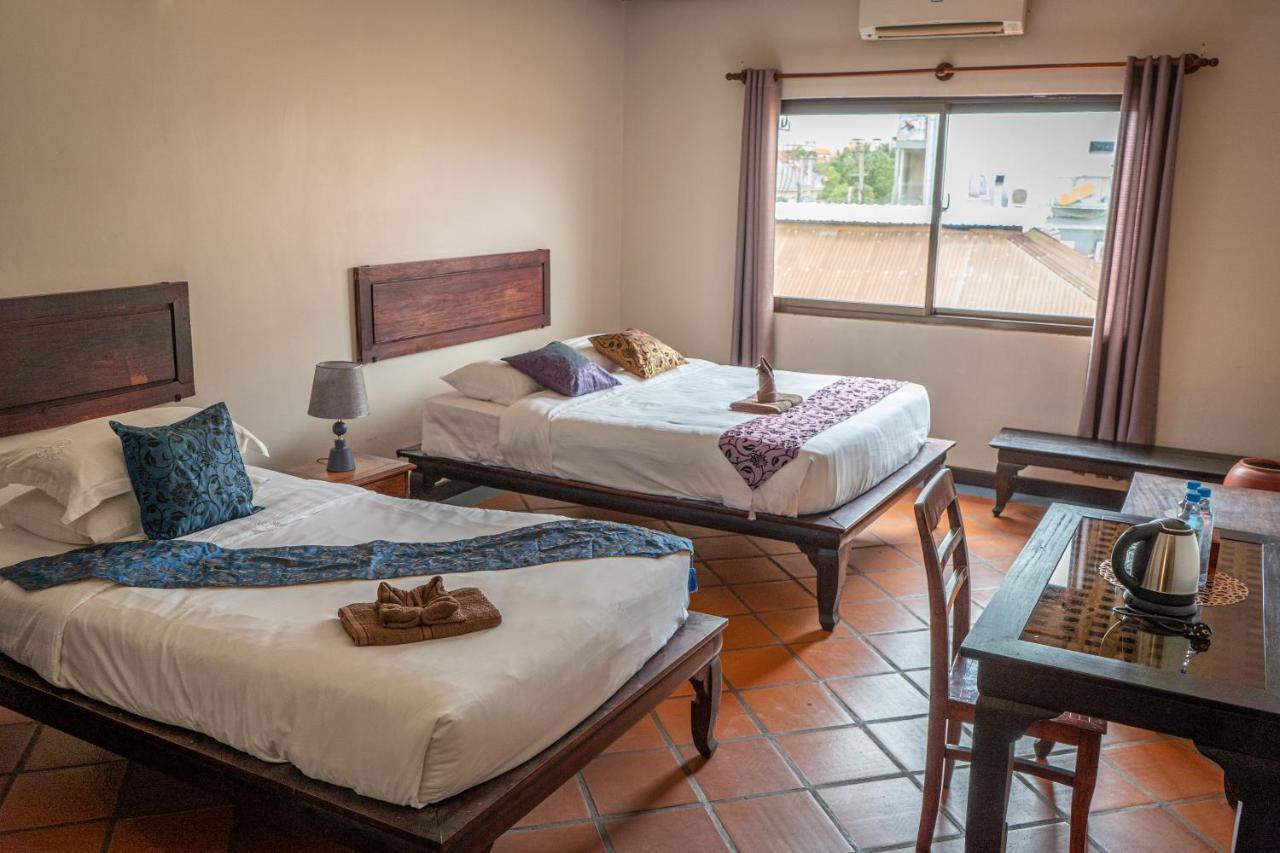 Den Hotel Totonou Siem Reap Dış mekan fotoğraf